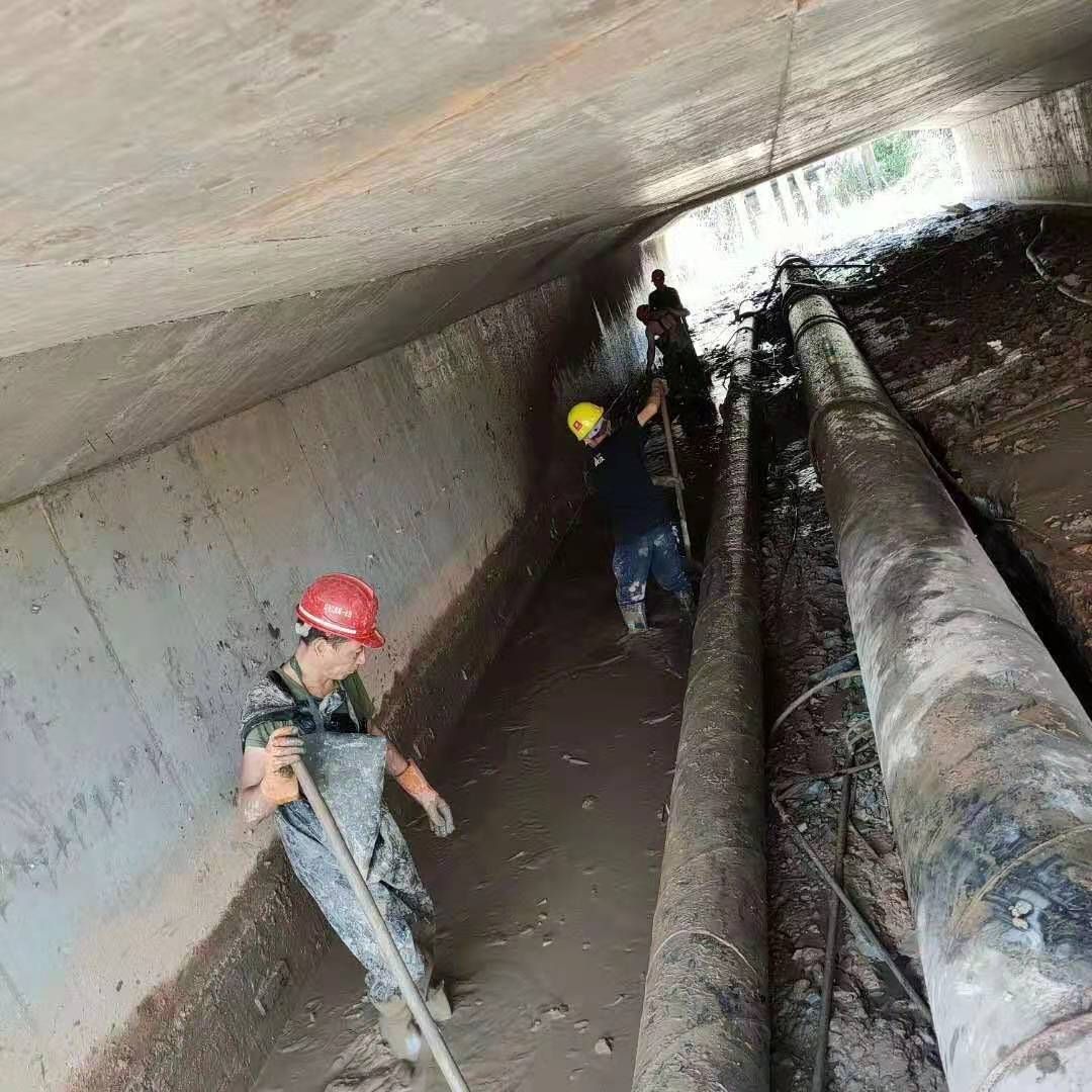 蒋场镇工业管道清淤
